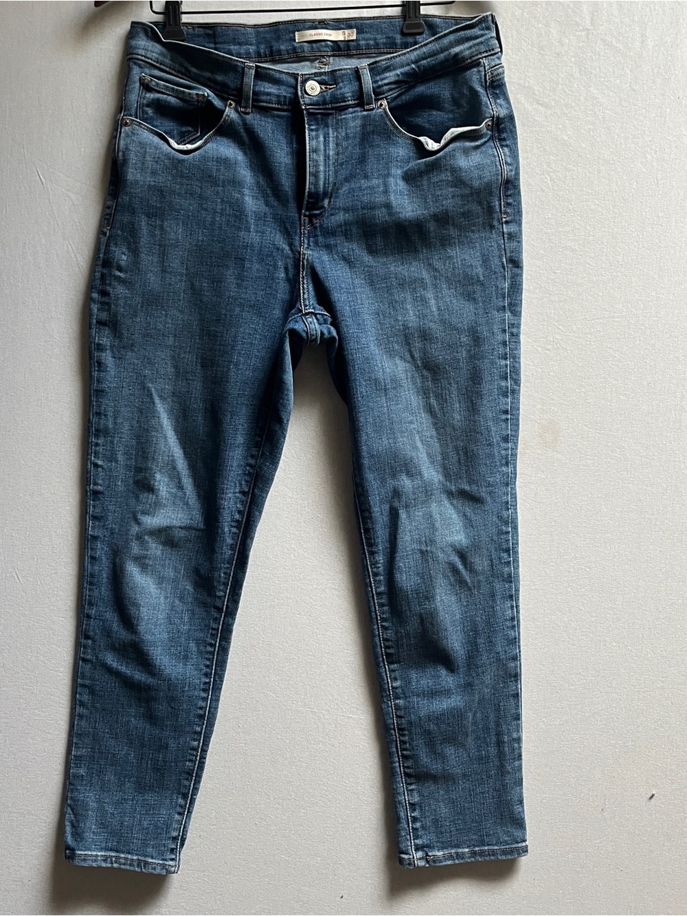 Levi’s Classic Crop High Rise Skinny Jeans Medium Wash Sz 30